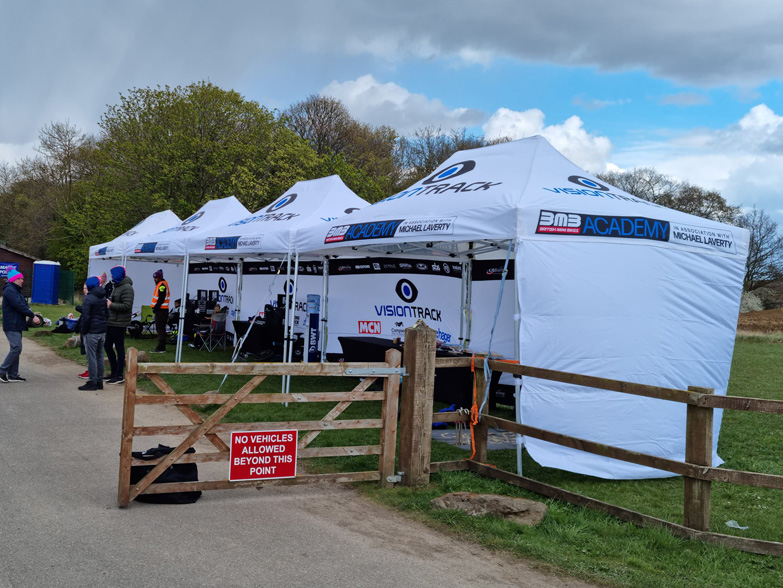 Connected 3x4.5m Gazebos Connected 3x4.5m Gazebos